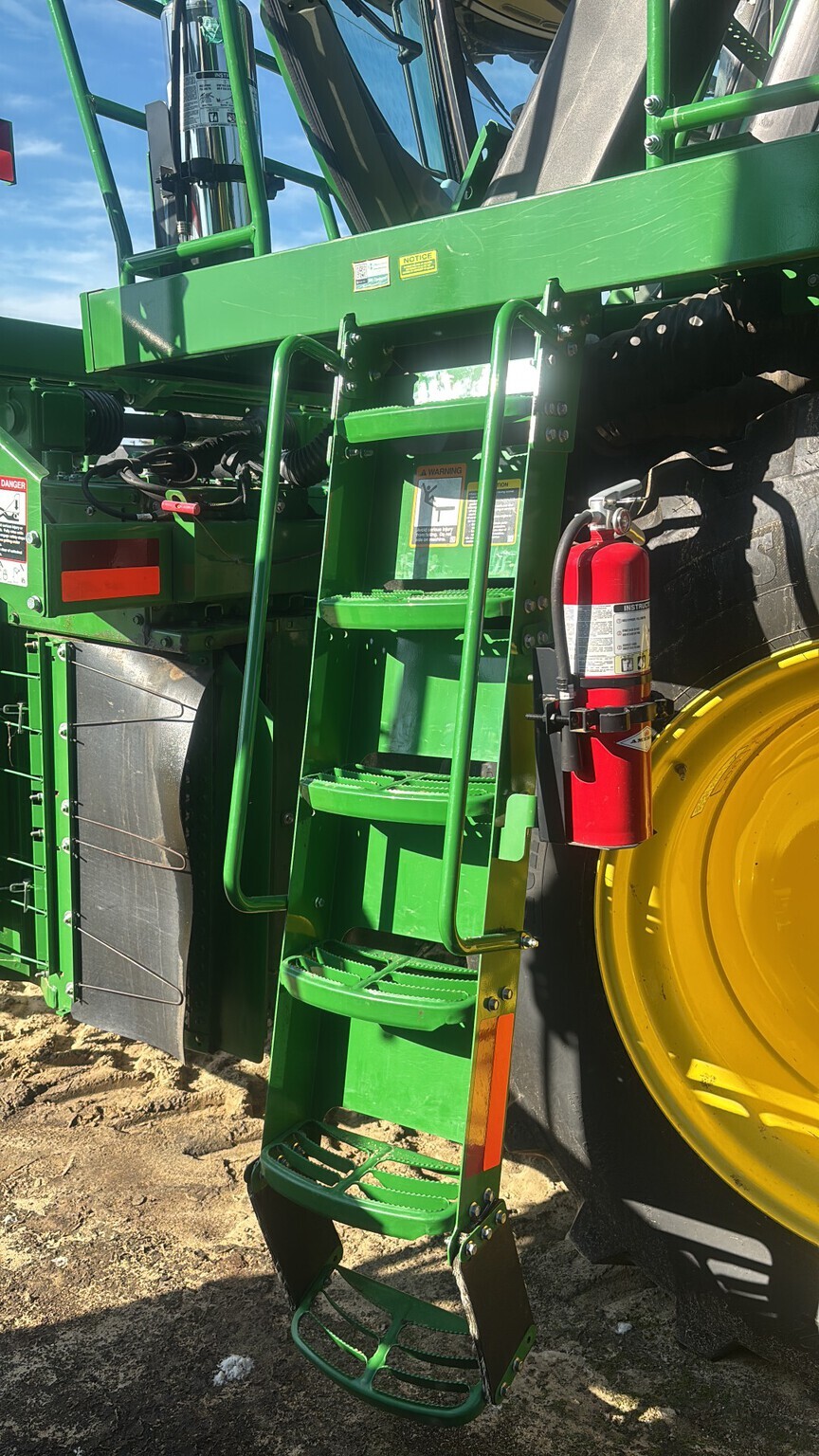 2023 John Deere CP770 Cotton Equipment