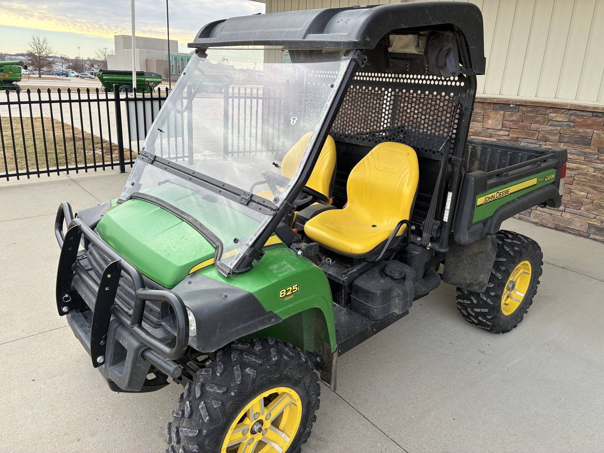 2015 John Deere Gator XUV 825I ATVs and Utility Vehicle