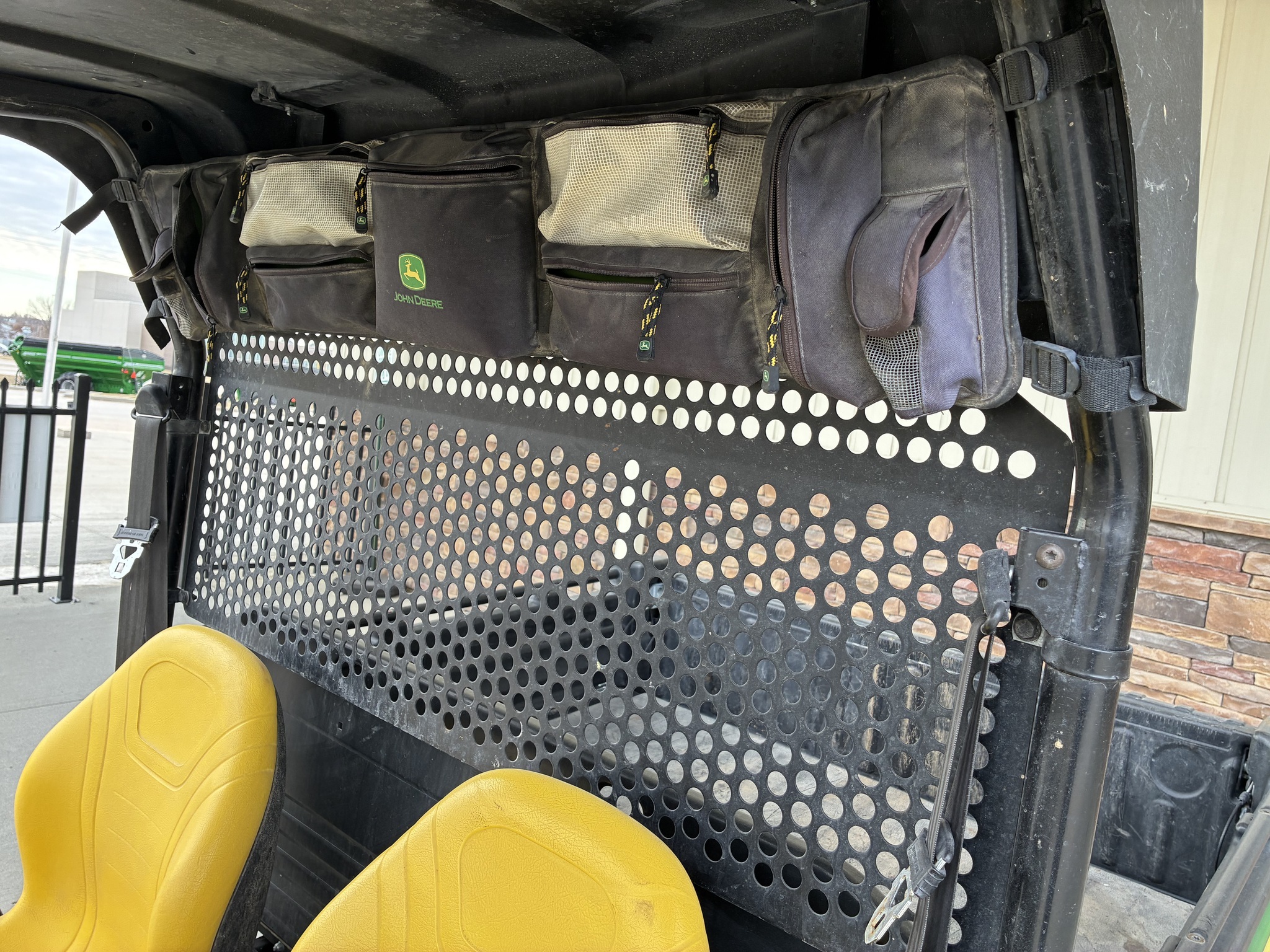 2015 John Deere Gator XUV 825I ATVs and Utility Vehicle