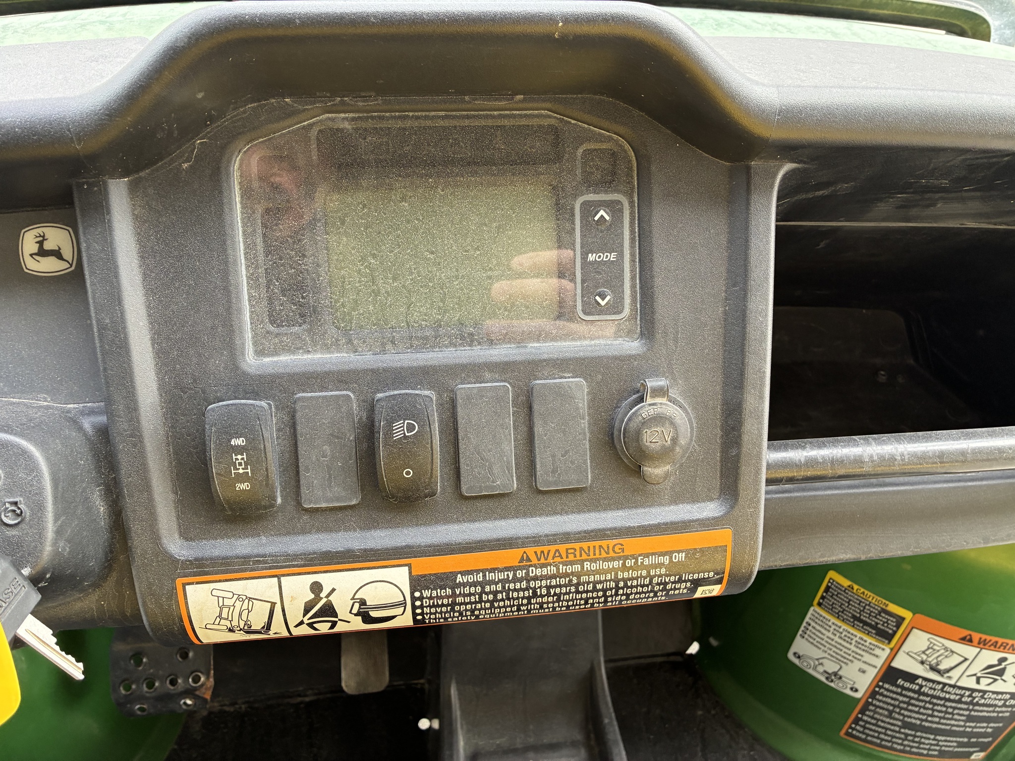 2015 John Deere Gator XUV 825I ATVs and Utility Vehicle