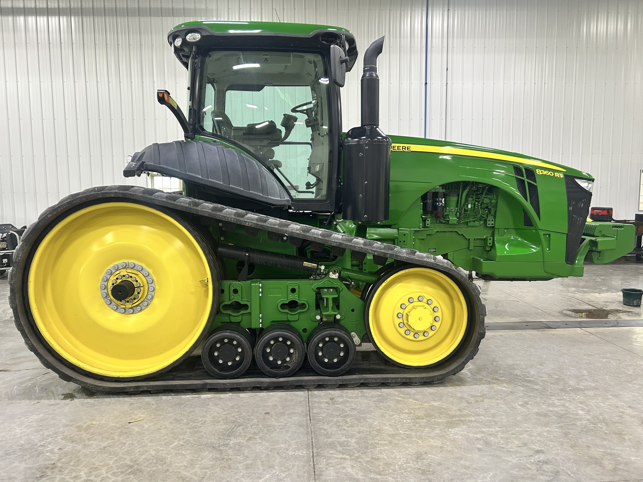 2013 John Deere 8360RT Tractor