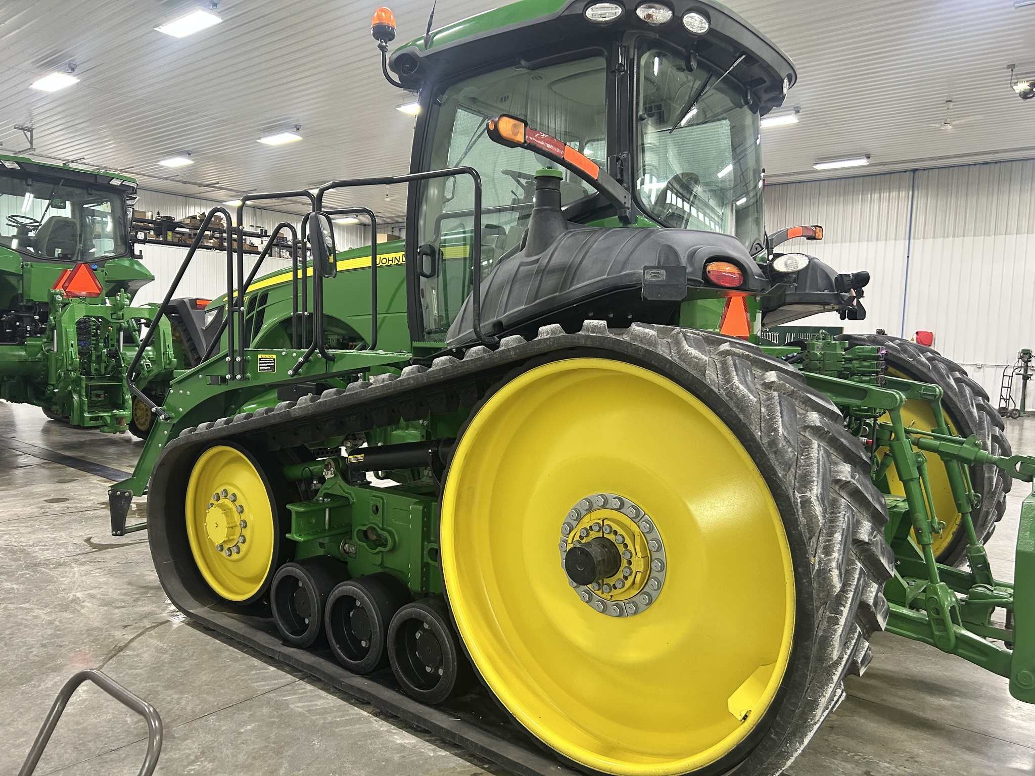 2013 John Deere 8360RT Tractor