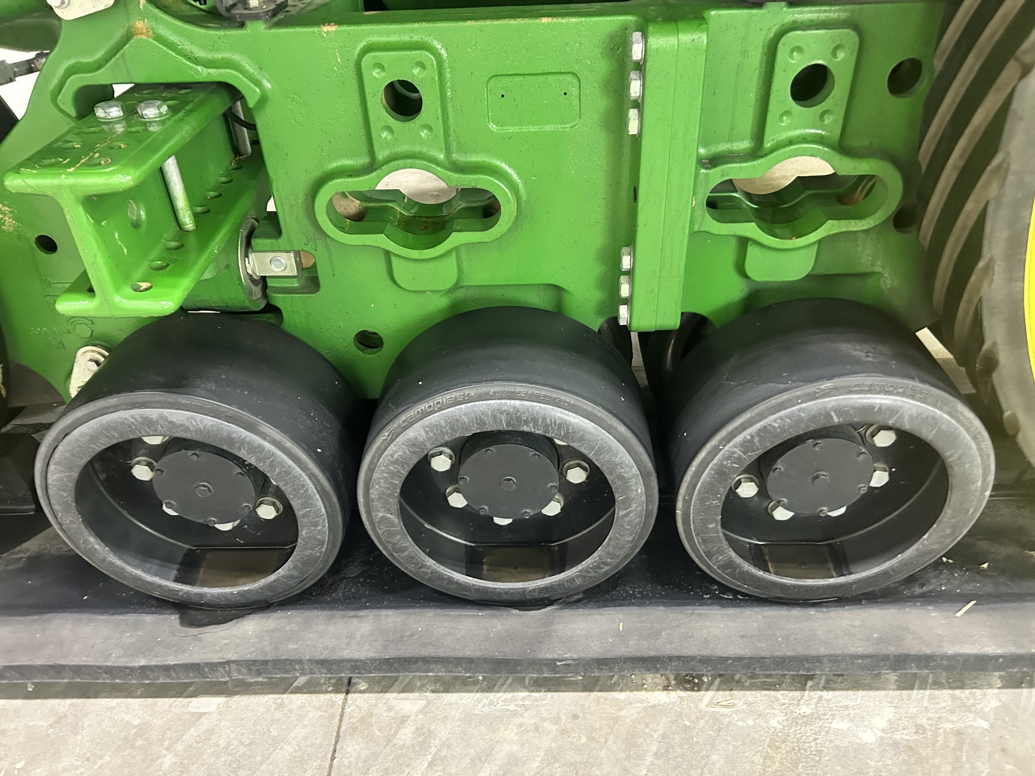 2013 John Deere 8360RT Tractor