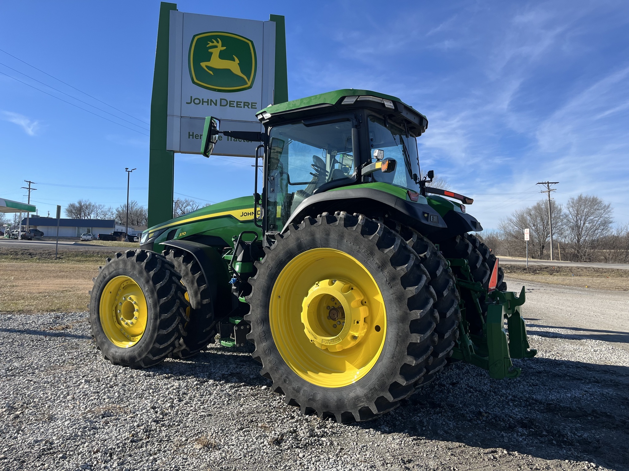 2024 John Deere 8R 370 Tractor