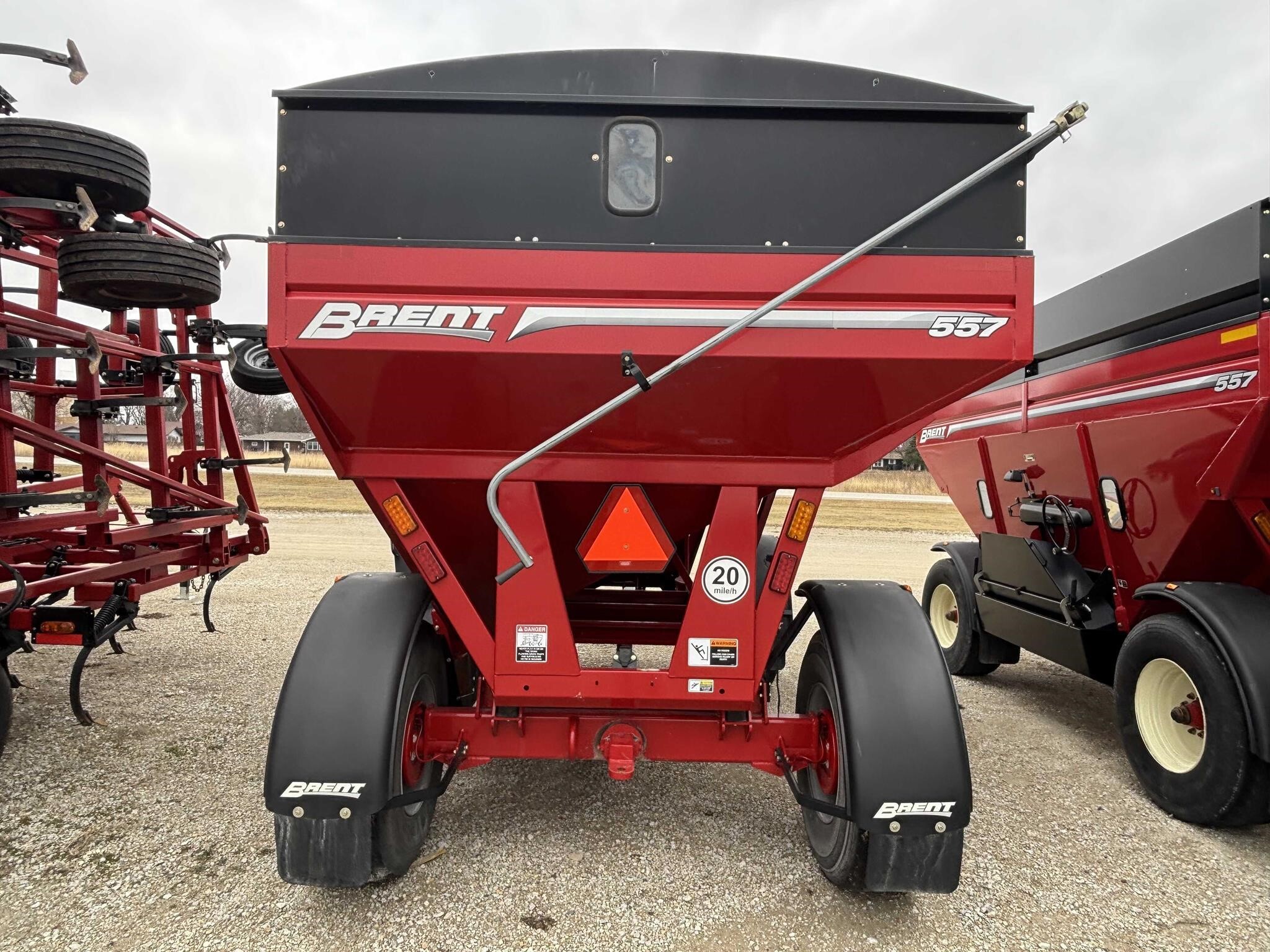 2022 Brent 557 Gravity Wagon