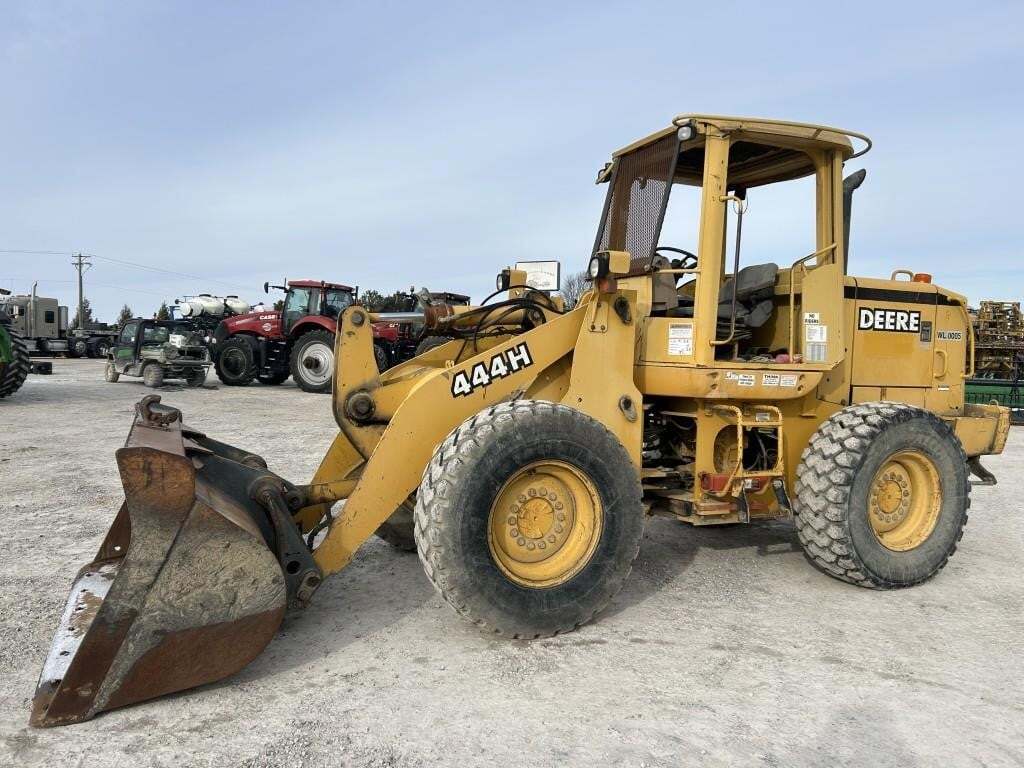 2000 Deere 444H Wheel Loader