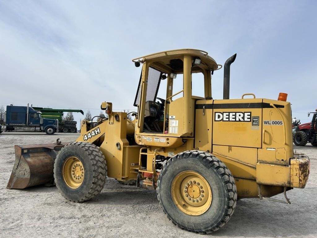 2000 Deere 444H Wheel Loader