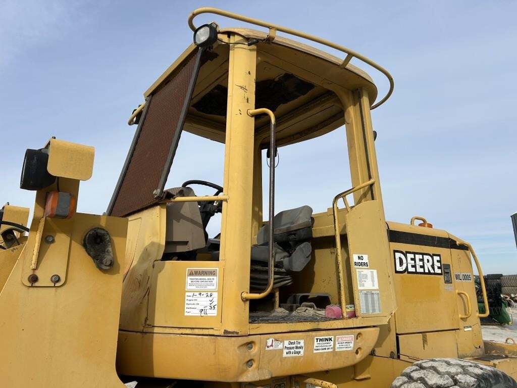 2000 Deere 444H Wheel Loader