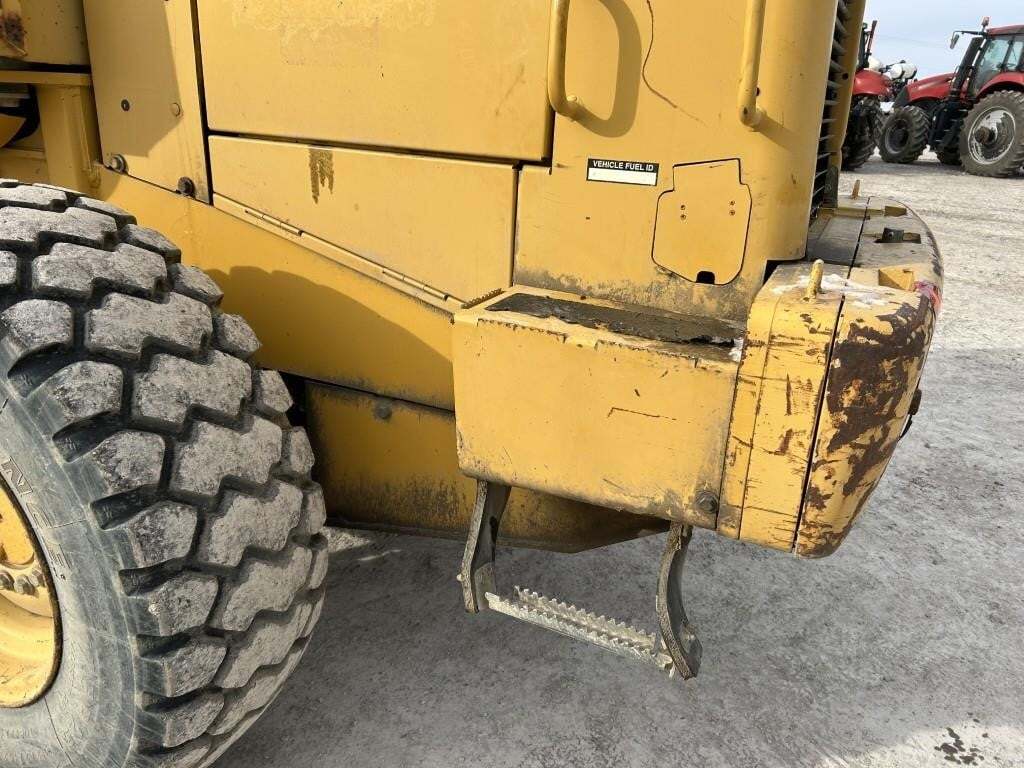 2000 Deere 444H Wheel Loader