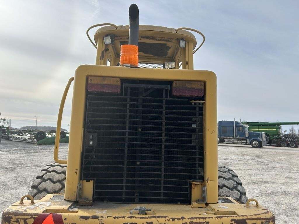 2000 Deere 444H Wheel Loader