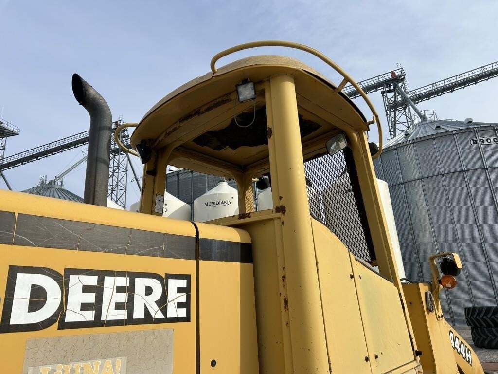 2000 Deere 444H Wheel Loader