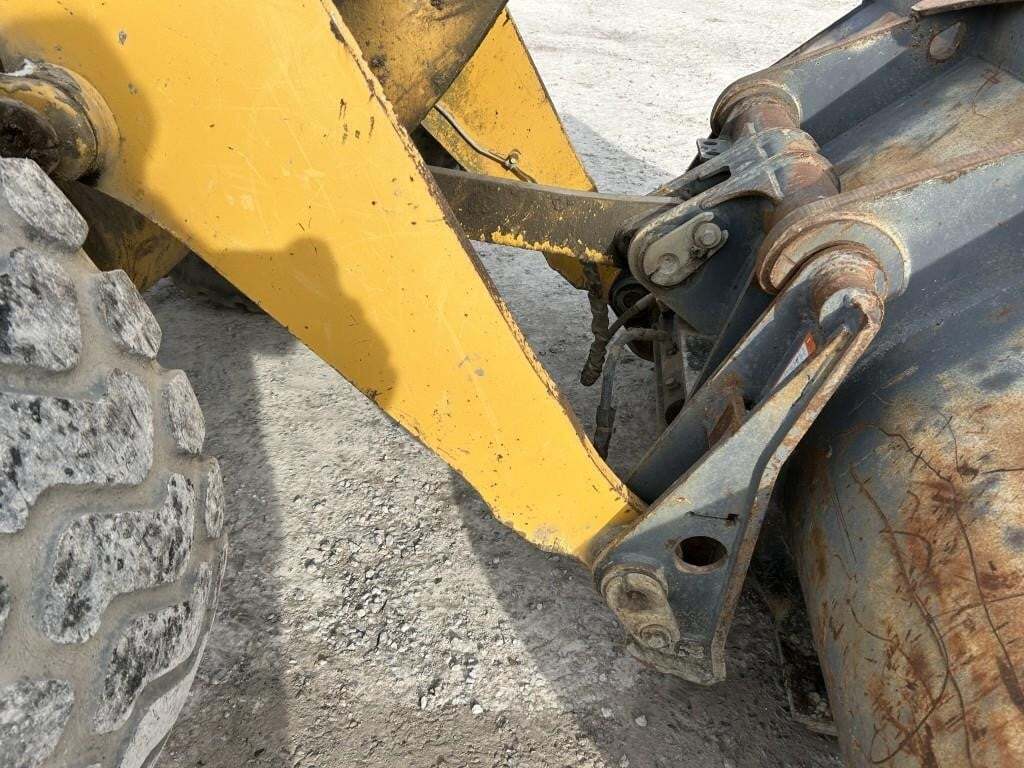 2000 Deere 444H Wheel Loader