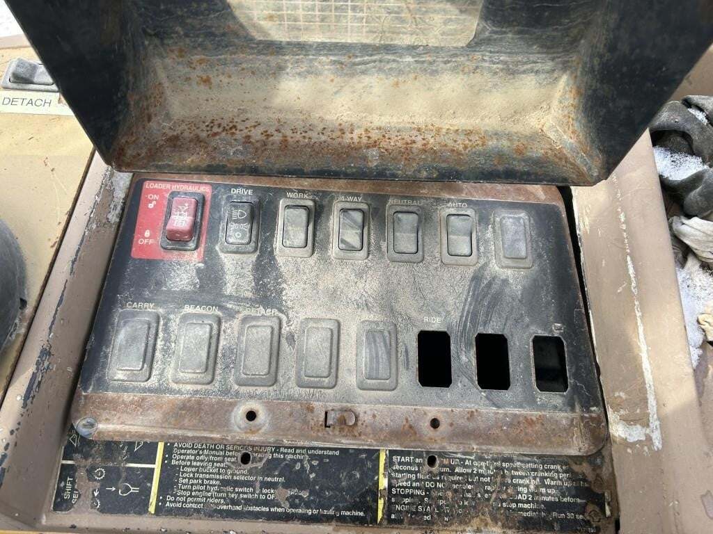 2000 Deere 444H Wheel Loader