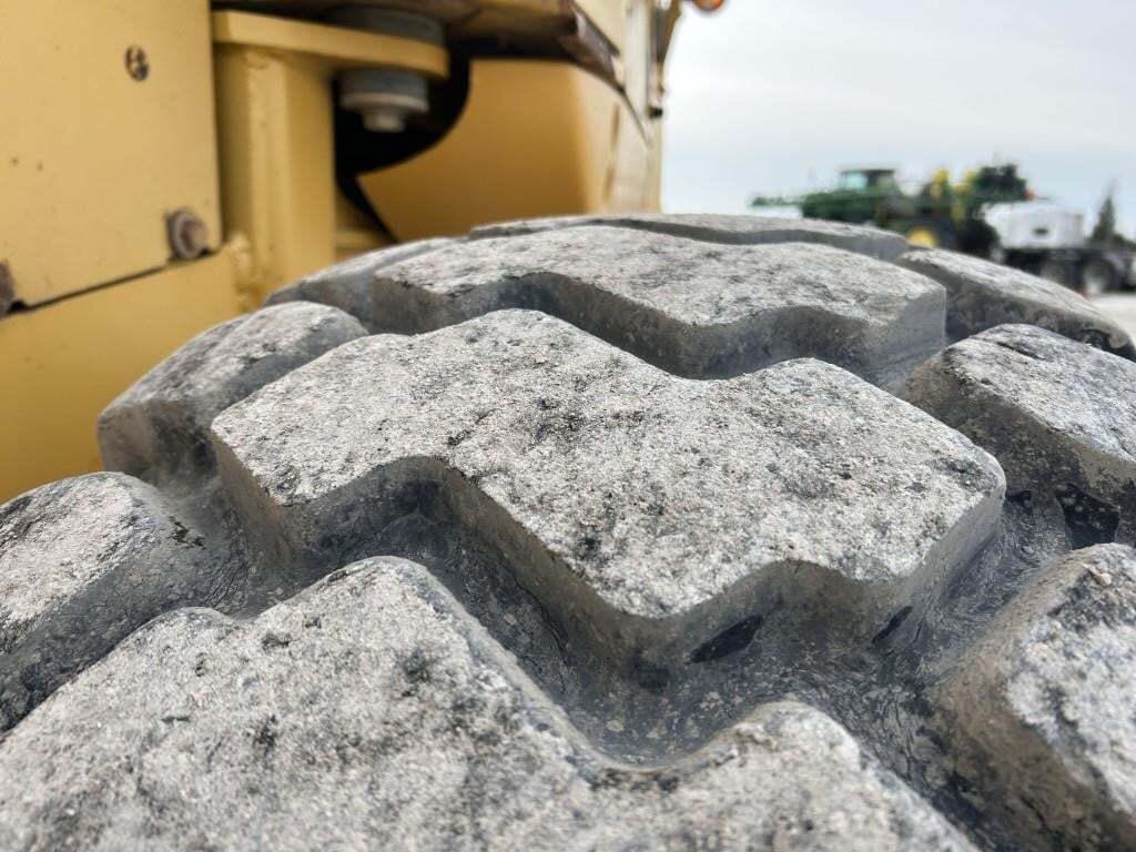 2000 Deere 444H Wheel Loader