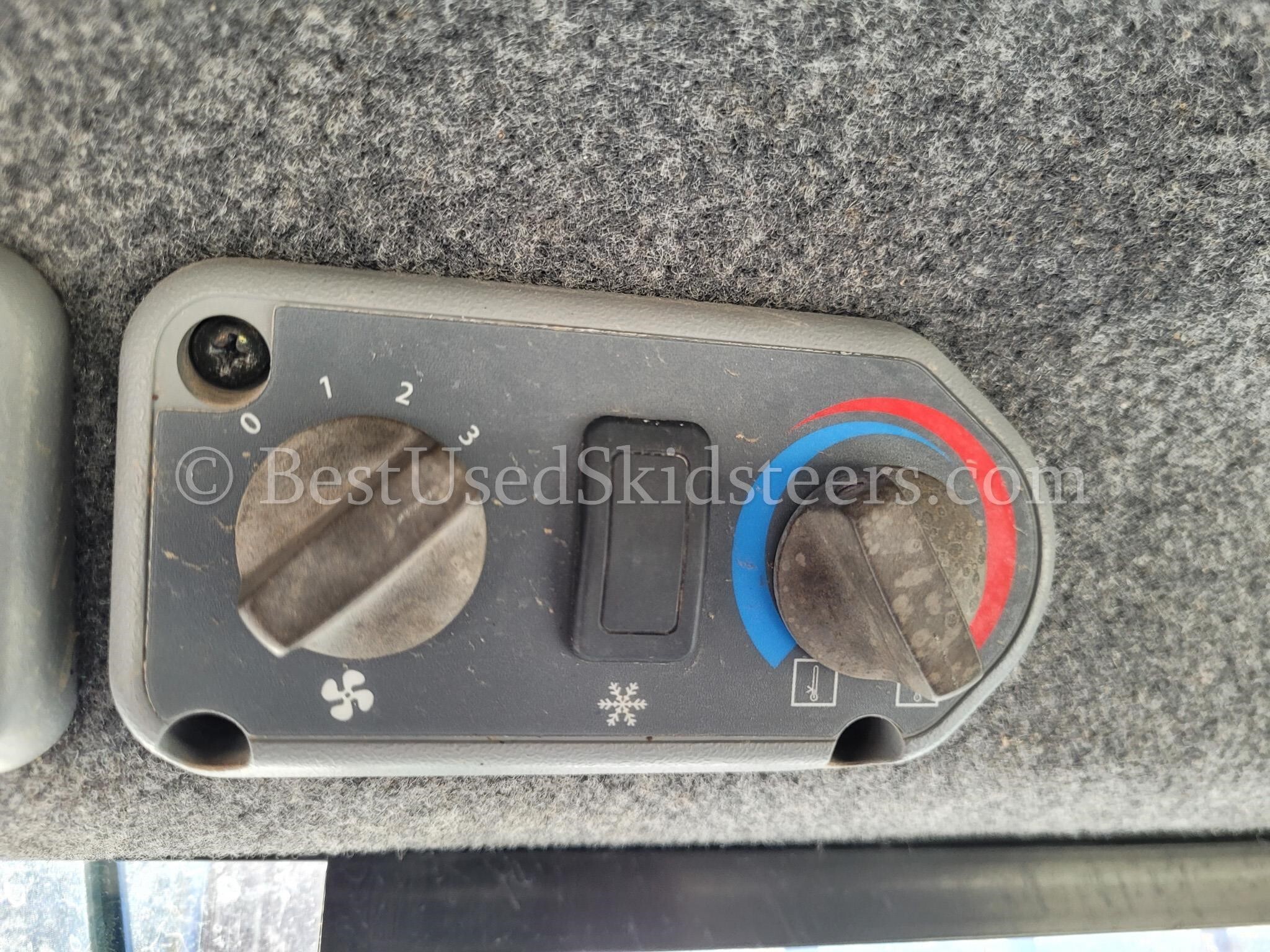 2013 Bobcat T110 Skid Steer