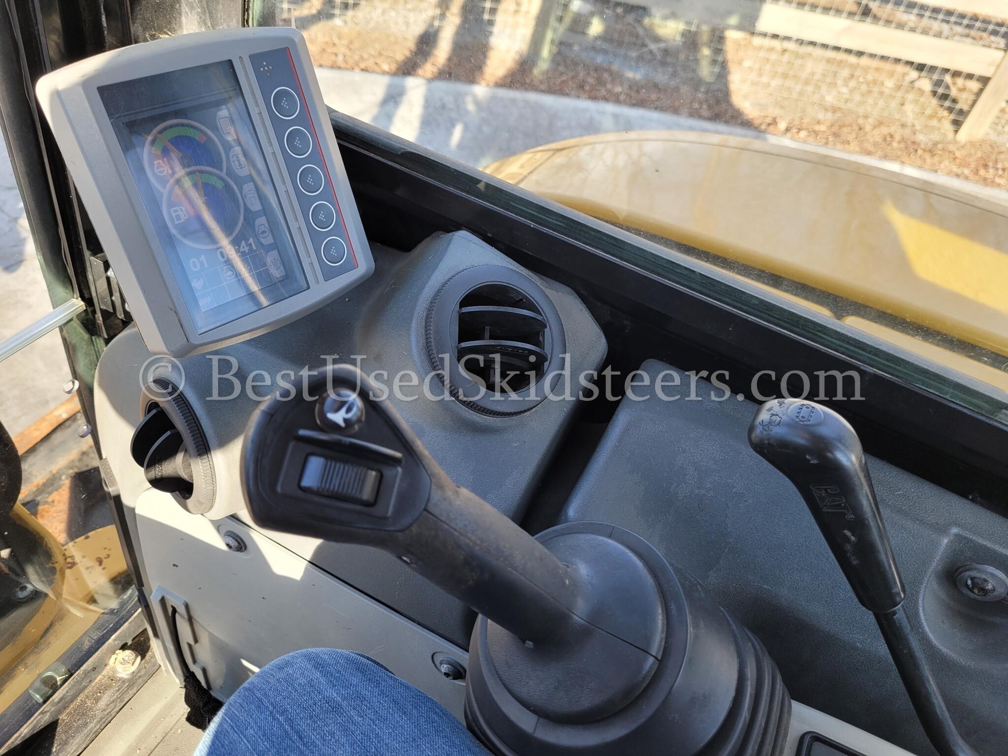 2015 Caterpillar 303.5E2 CR Mini Excavator