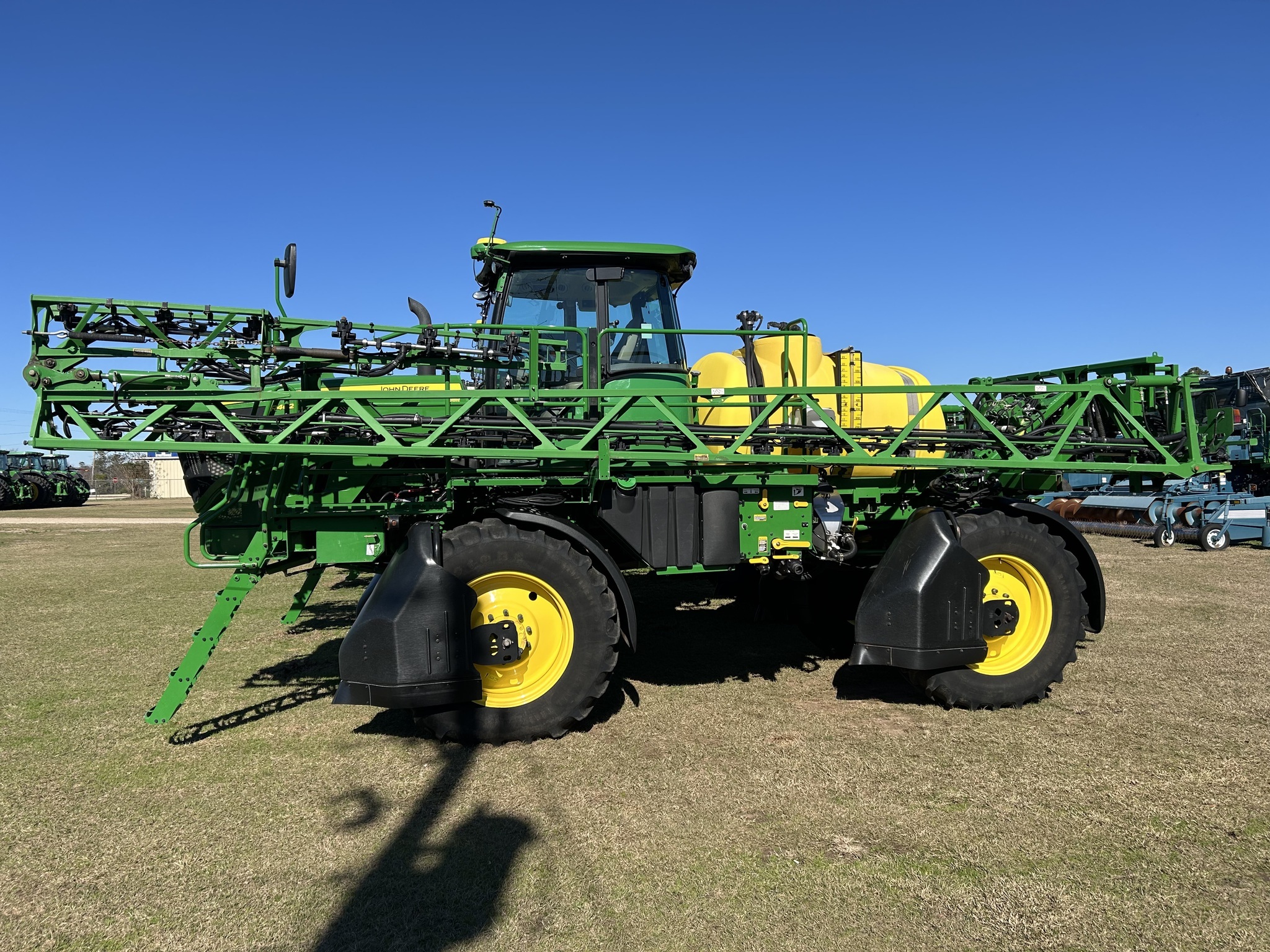 2024 John Deere R4023 Self-Propelled Sprayer