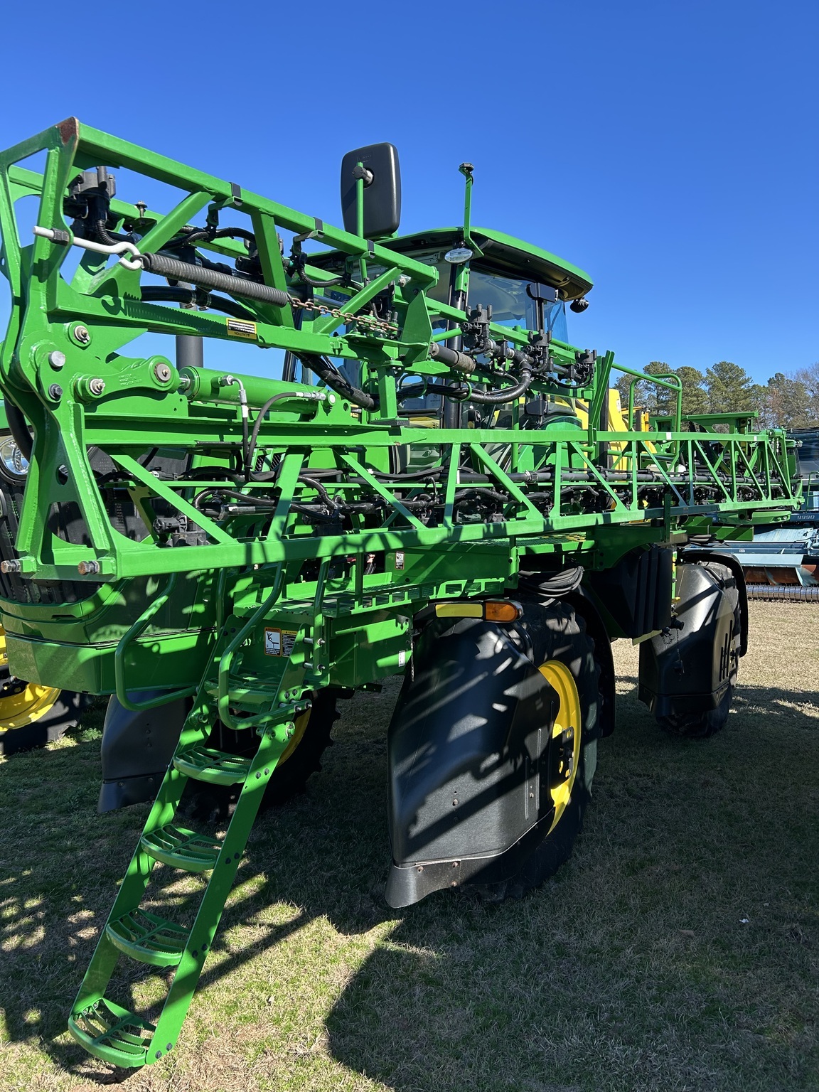 2024 John Deere R4023 Self-Propelled Sprayer