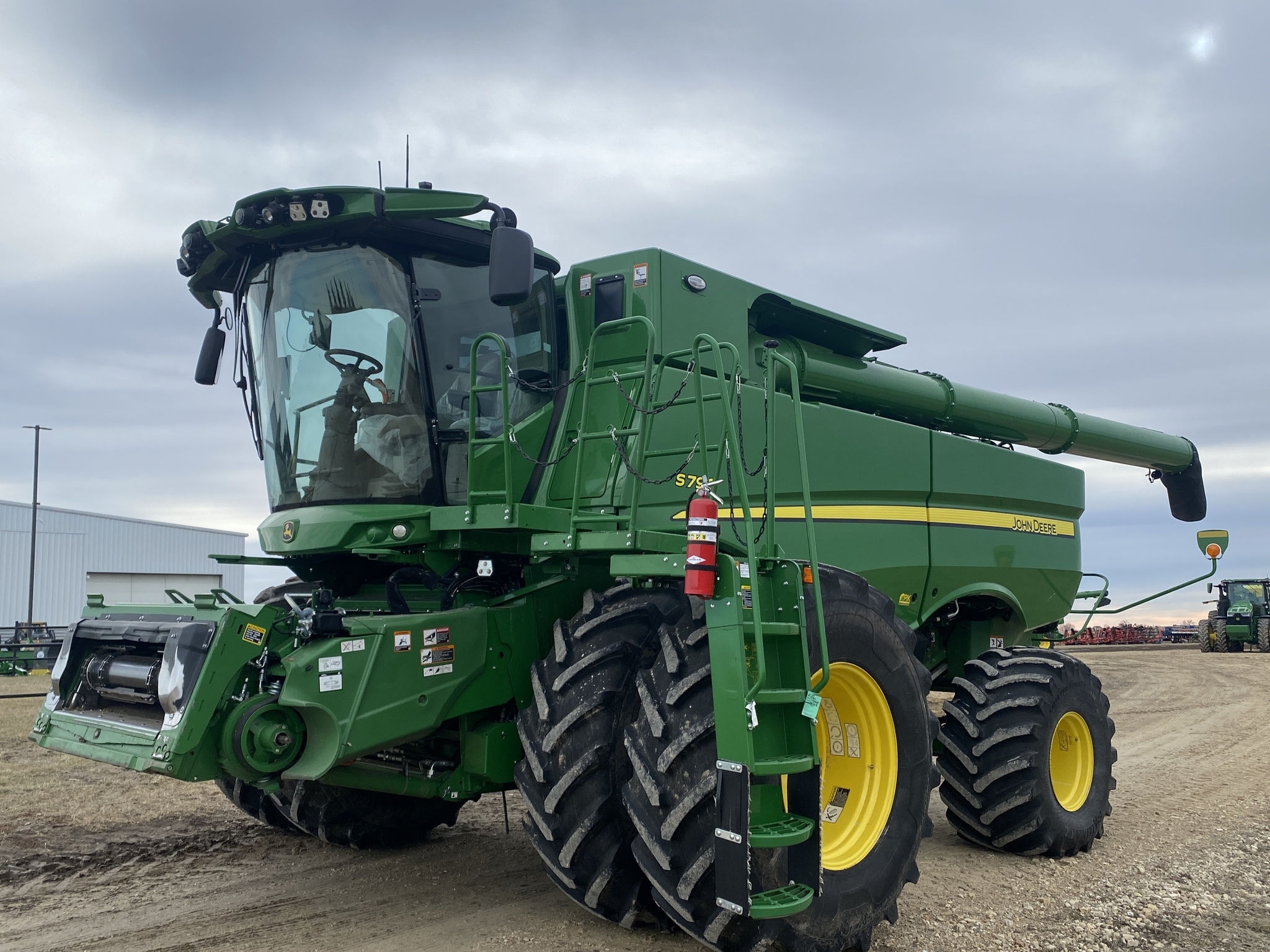 2023 John Deere S790 Combine