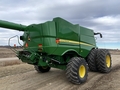 2023 John Deere S790 Combine
