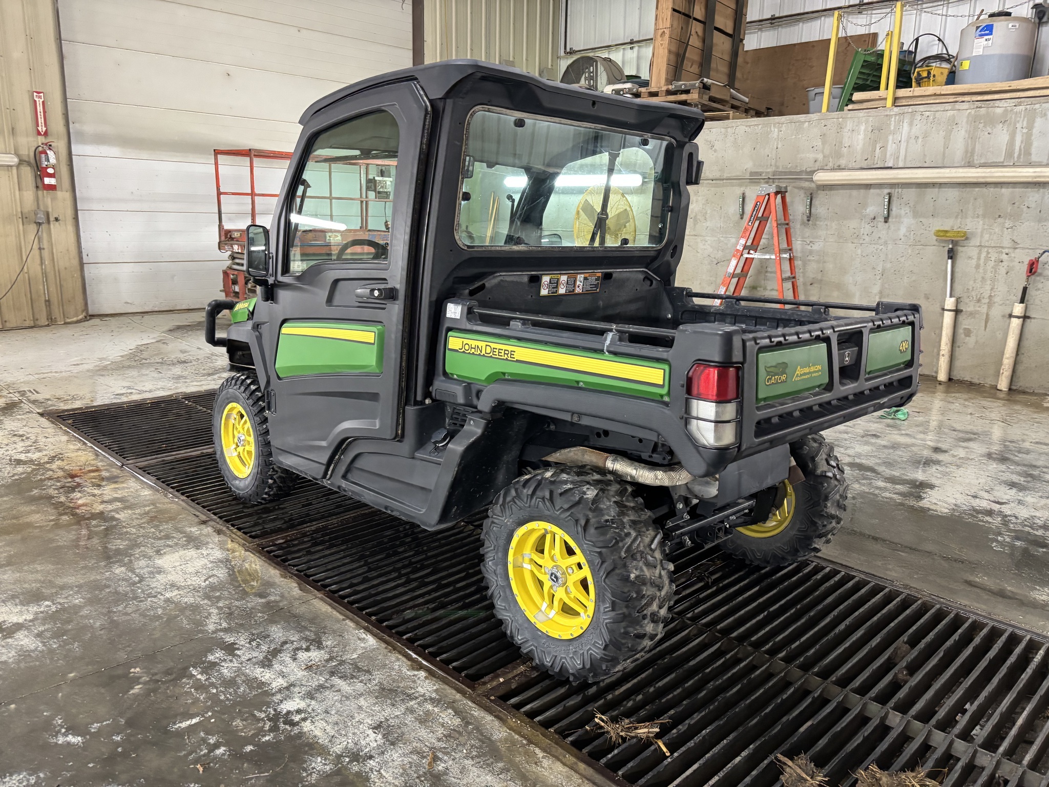2018 John Deere XUV 835M ATVs and Utility Vehicle