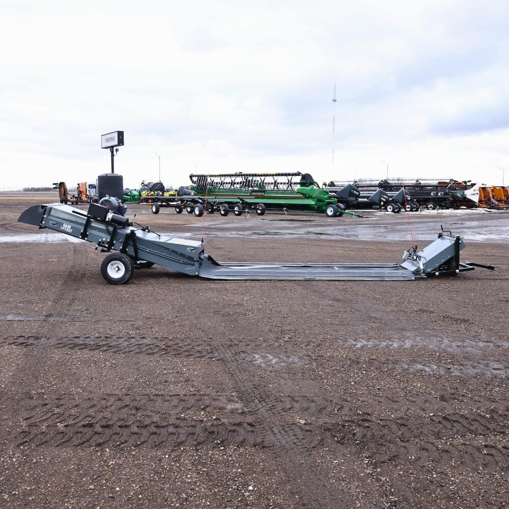 2026 Soaring Eagle SA30 Grain Bag Unloader