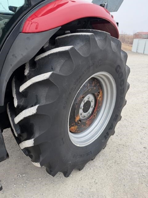  Case IH JX75 Tractor