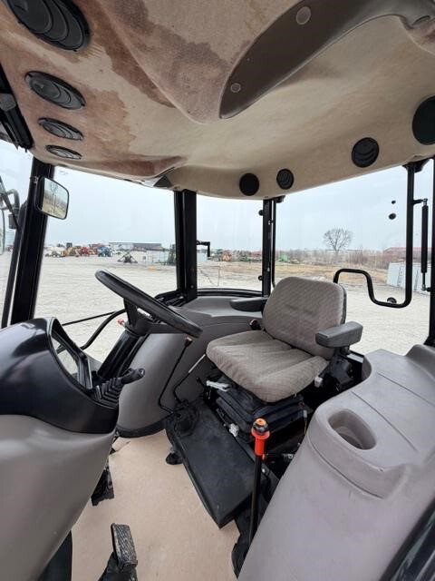  Case IH JX75 Tractor