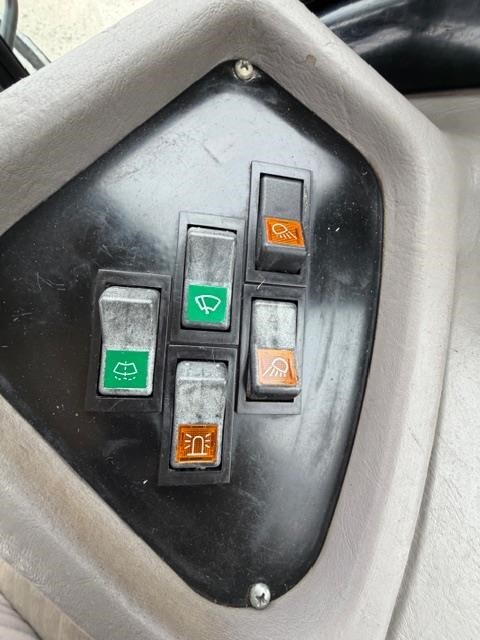  Case IH JX75 Tractor