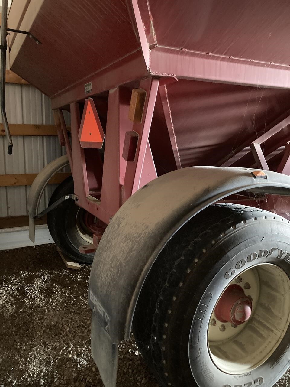 2006 Brent 644 Gravity Wagon