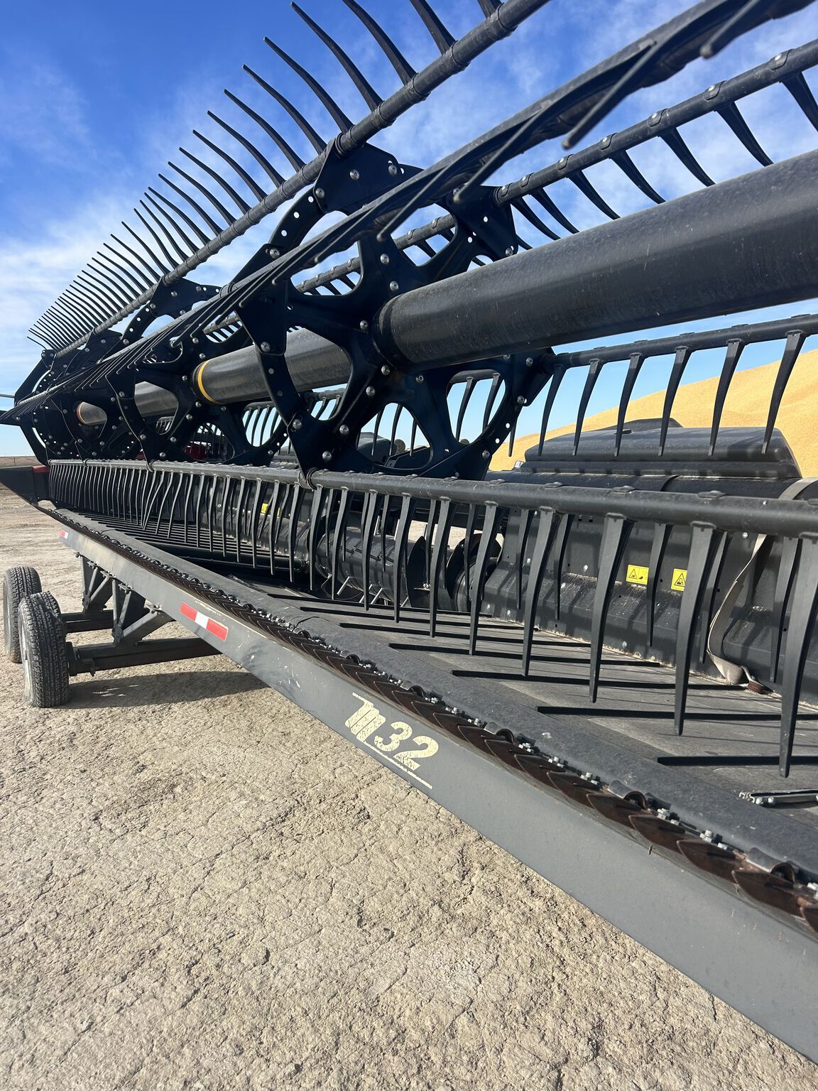 2020 MacDon FD125 Platform