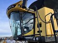 2019 New Holland CR8.90 Combine