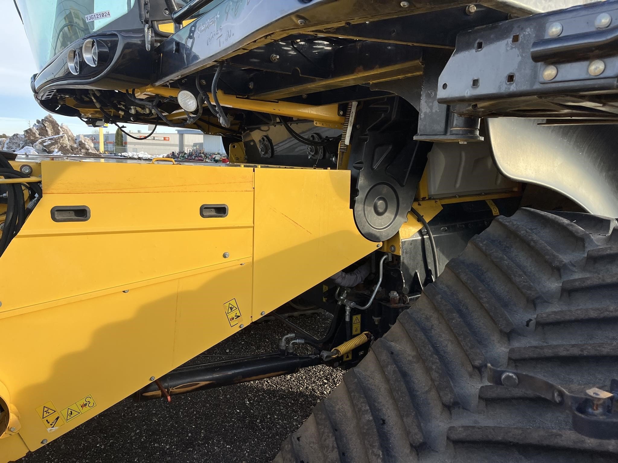 2019 New Holland CR8.90 Combine