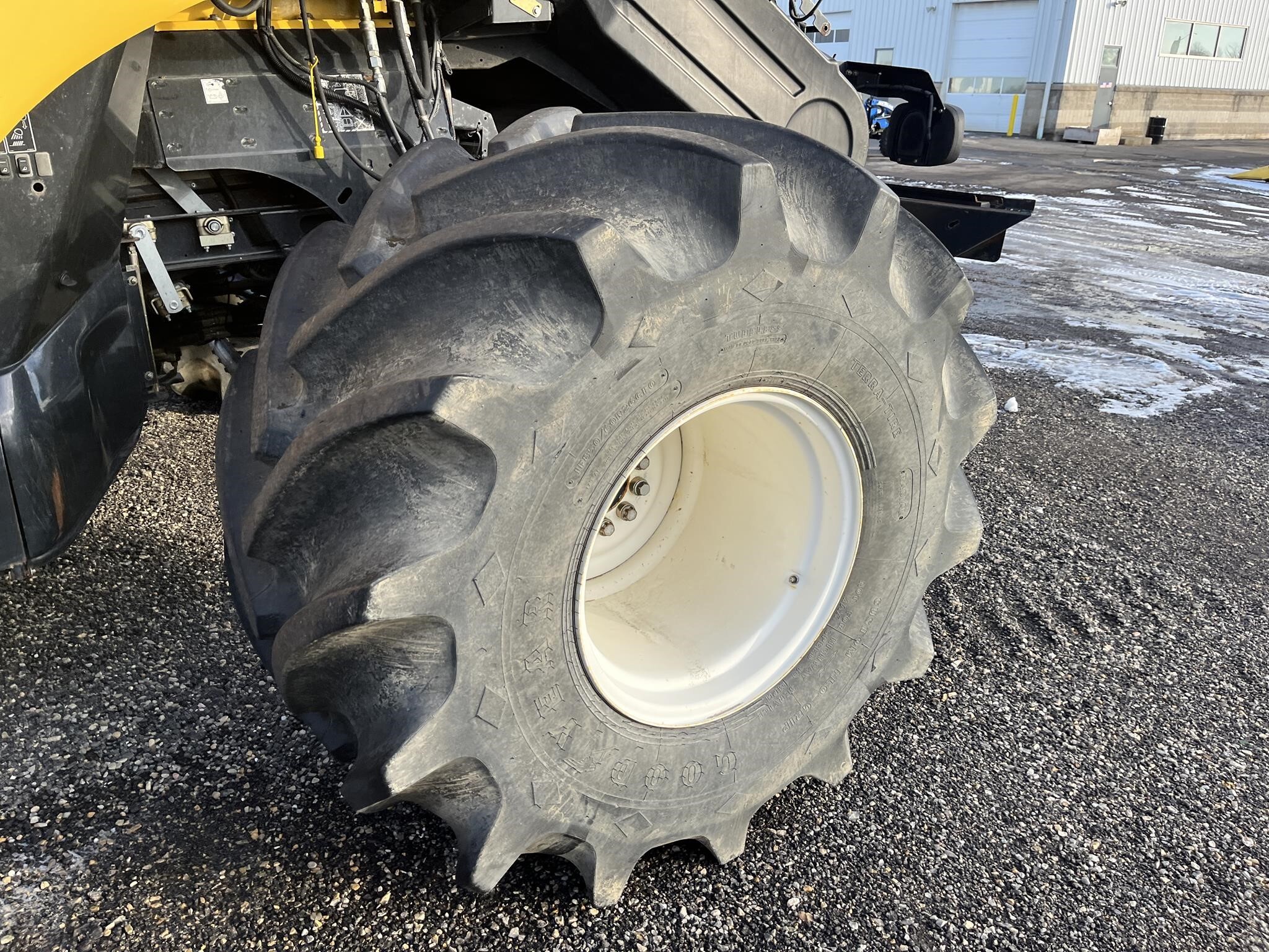 2019 New Holland CR8.90 Combine