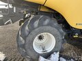 2019 New Holland CR8.90 Combine