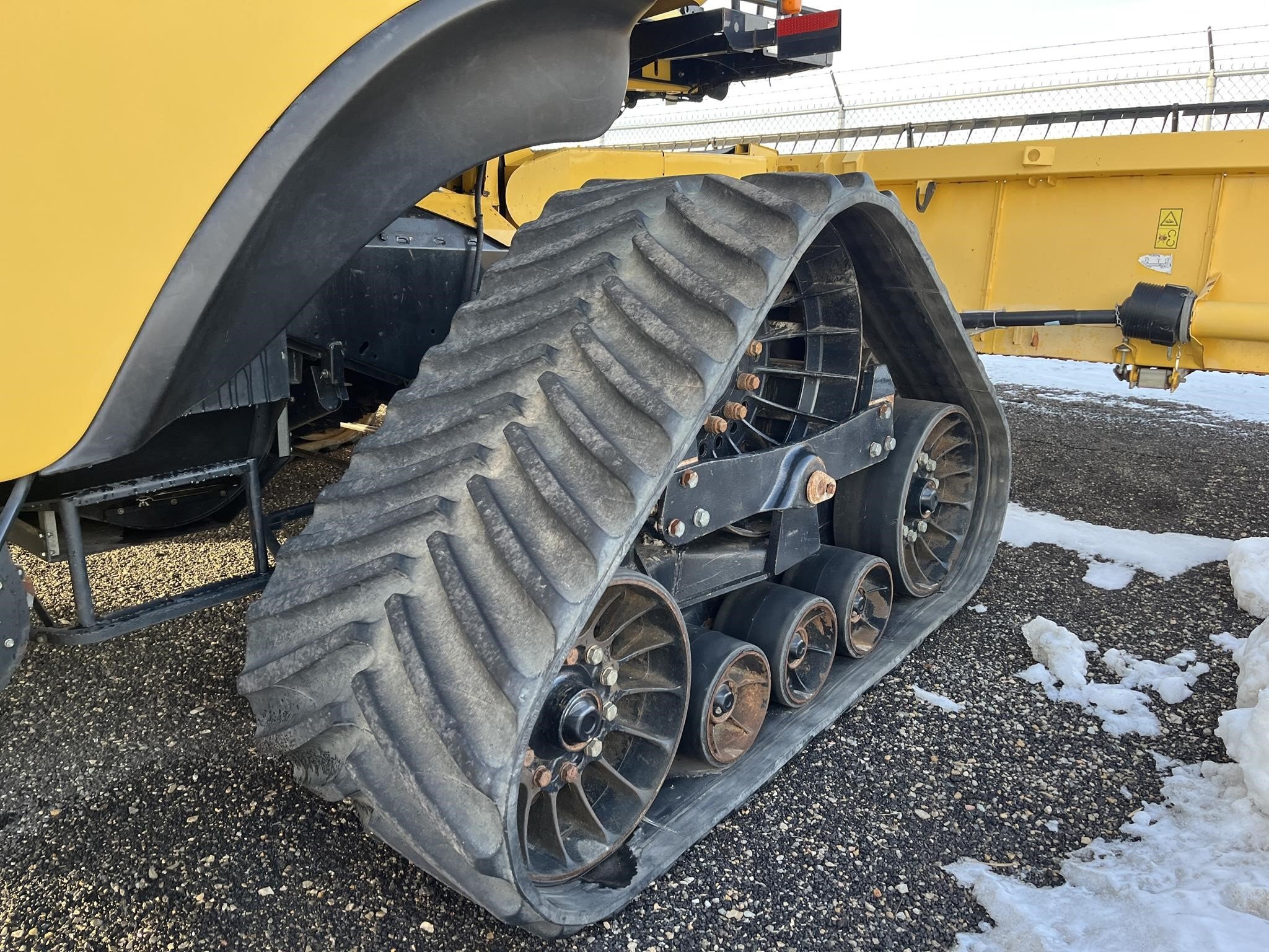 2019 New Holland CR8.90 Combine