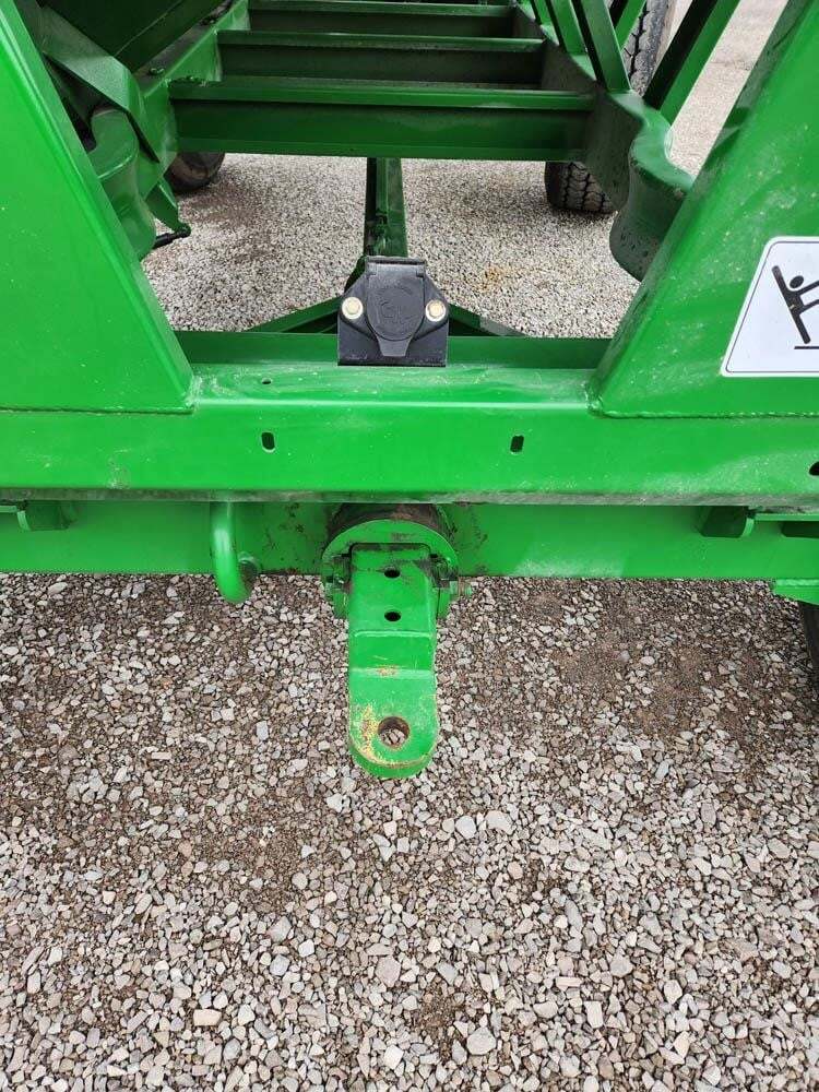  Brent 557 Gravity Wagon