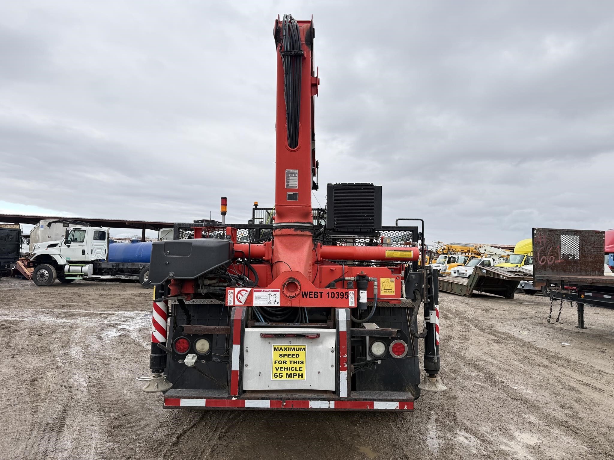 2017 FASSI F200BS.23 Crane