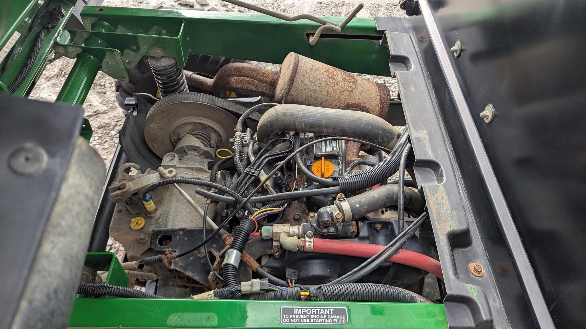2004 John Deere Gator HPX ATVs and Utility Vehicle