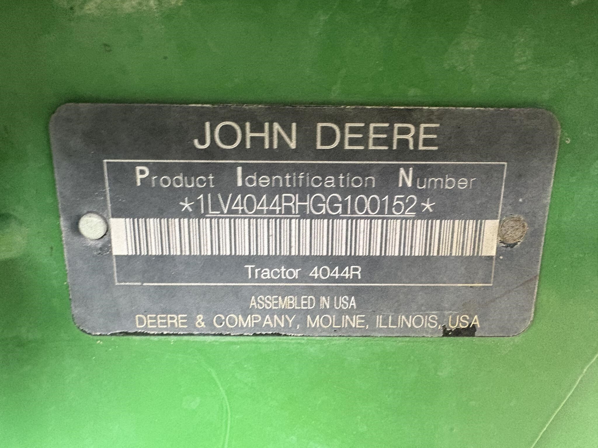 2016 John Deere 4044R Tractor
