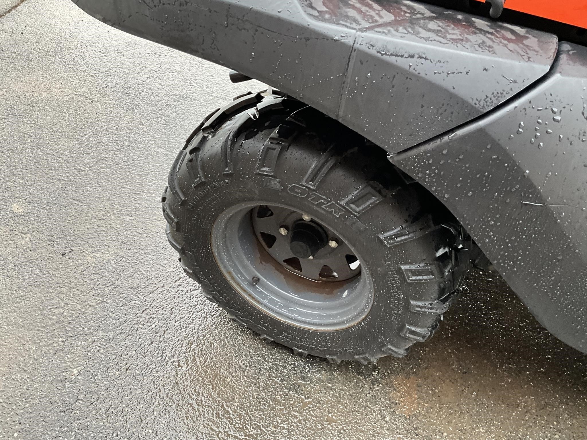  Kubota RTV400CI ATVs and Utility Vehicle