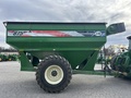 2021 J&M 875-18 Grain Cart