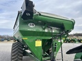 2021 J&M 875-18 Grain Cart