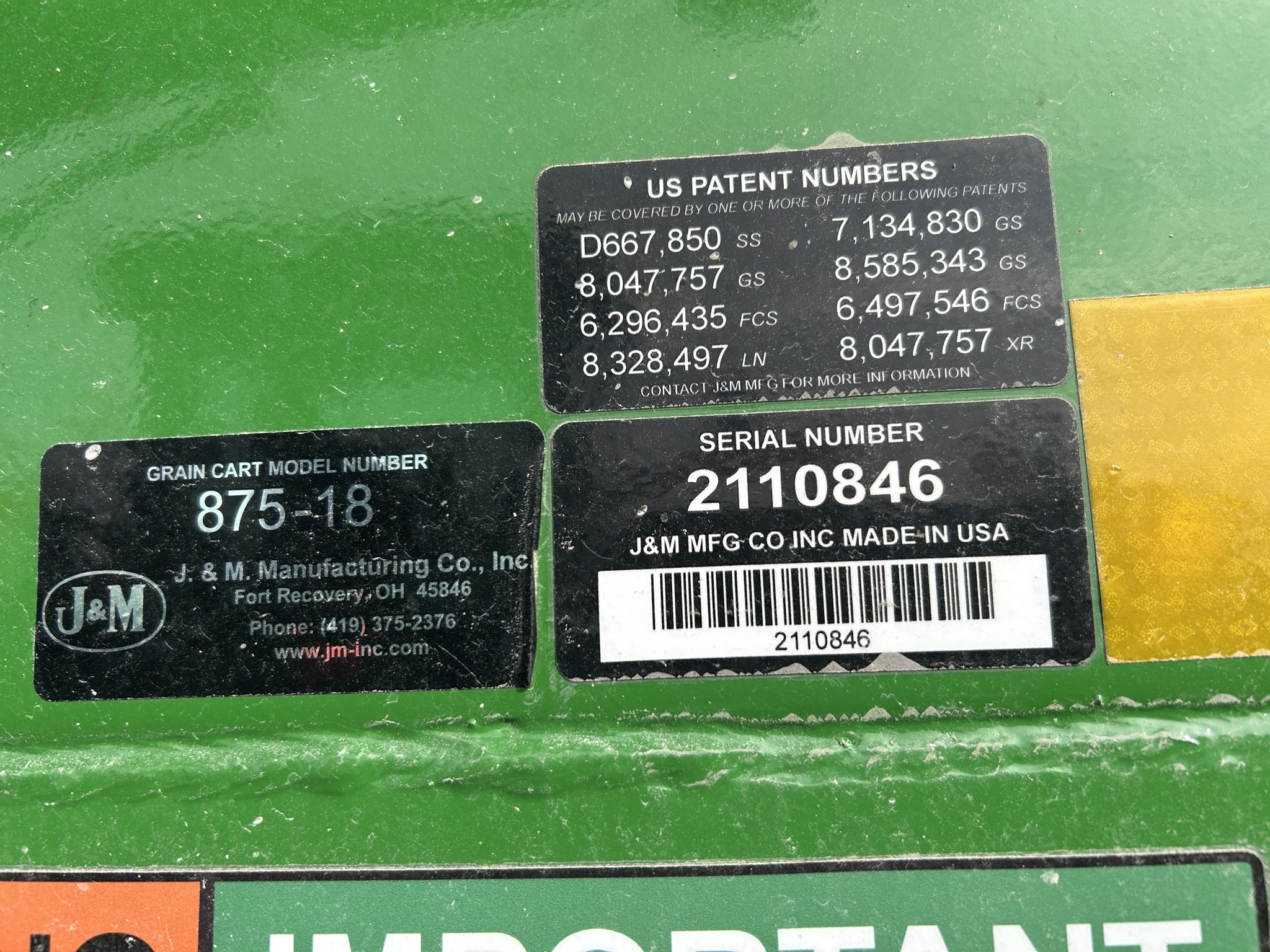 2021 J&M 875-18 Grain Cart