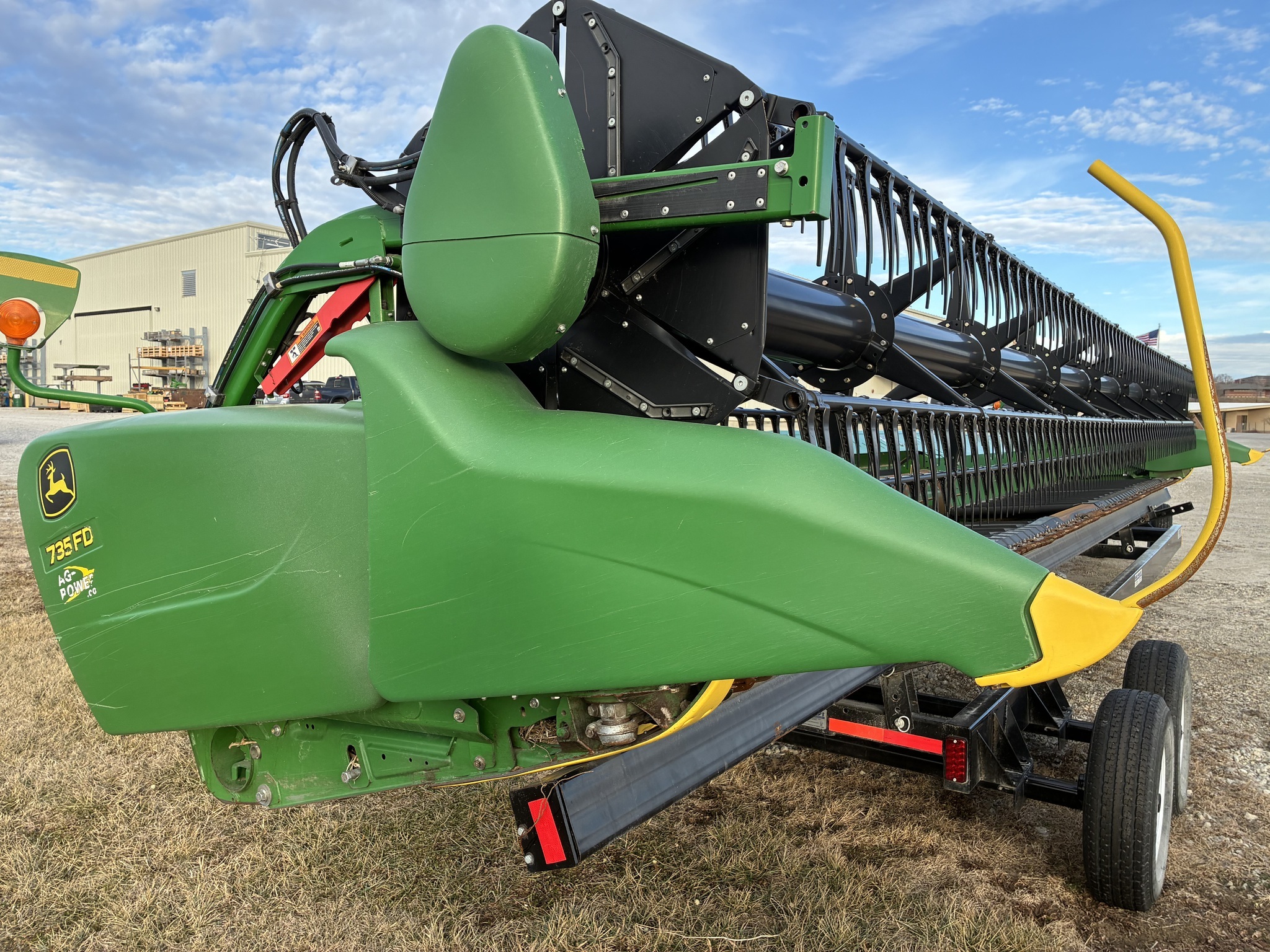 2019 John Deere 735FD Platform