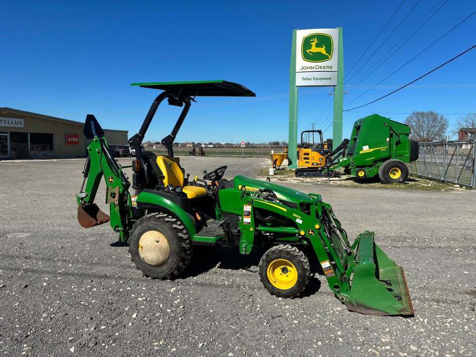 2023 John Deere 2025R Tractor