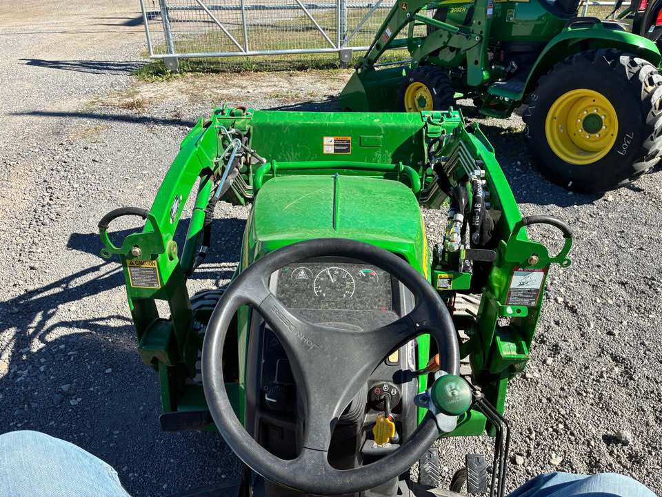 2023 John Deere 2025R Tractor