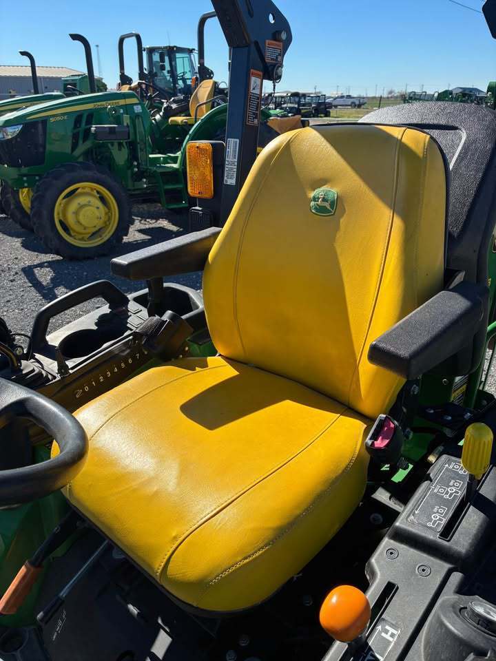 2023 John Deere 2025R Tractor