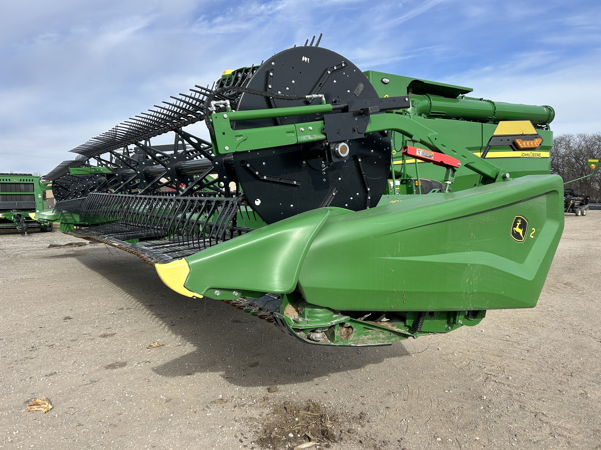 2024 John Deere HD35F Platform