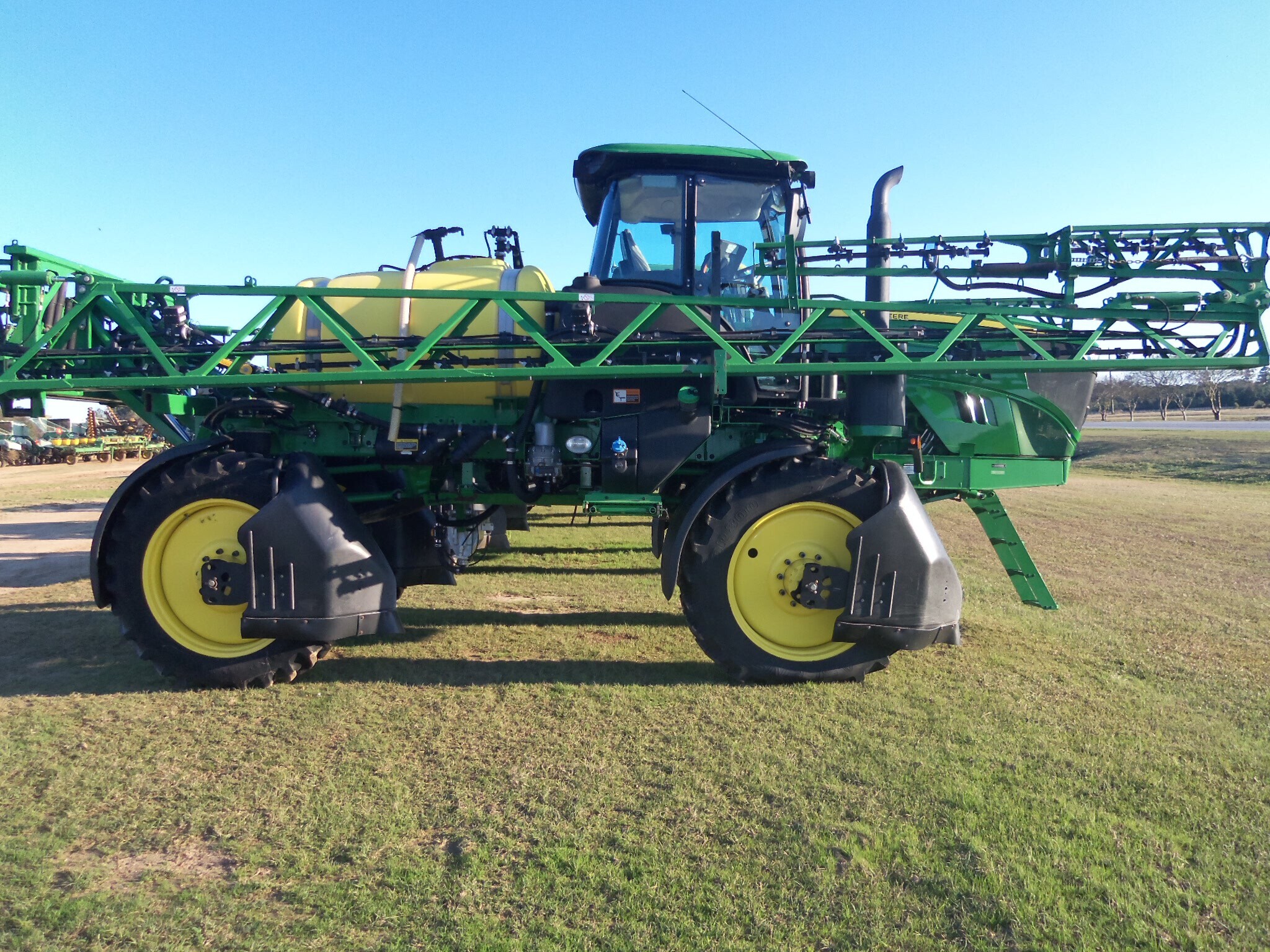 2024 John Deere R4023 Self-Propelled Sprayer